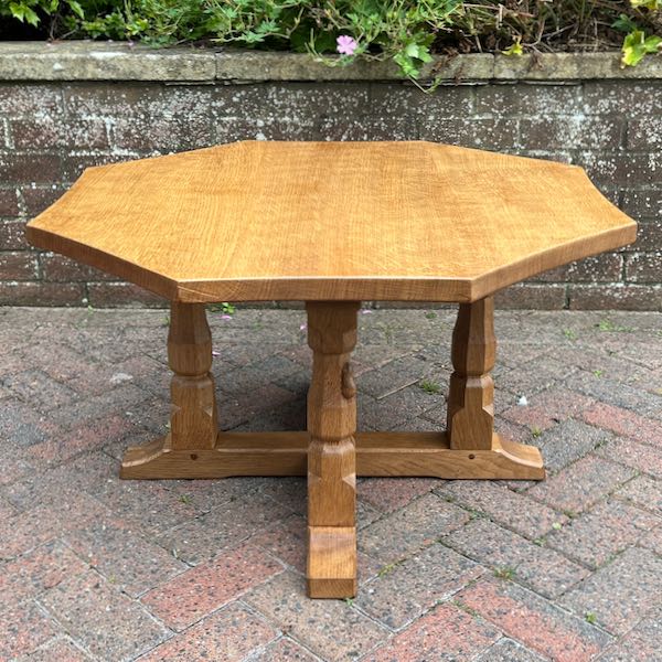 robert thompson mouseman oak coffee table