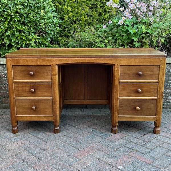 robert mouseman thompson oak kneehole desk or dressing table